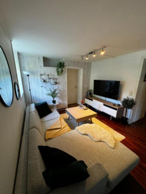 Central, 2 bedroom, free parking